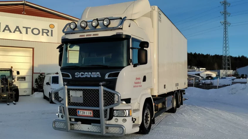 Video: esittelyssä laaja kuljetuskalusto ja edullinen Scania!