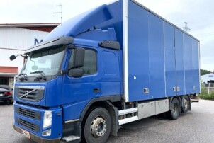 Volvo FM330 6x2