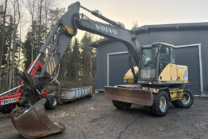 Volvo EW140