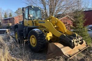 Komatsu WA 270-3 4x4/290