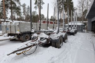 Jyki V42 puuperävaunu