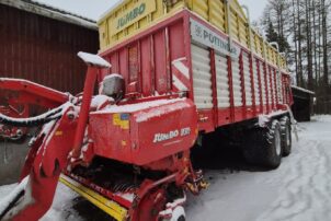 Pöttinger Jumbo 8010