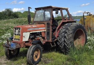 International 475