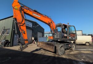 Doosan DX 170 W-5