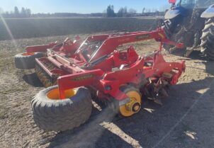 Väderstad Carrier 420 Cross Cutter