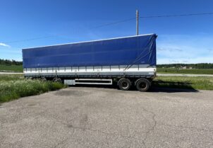 Kaupe 4LTP133 kapelliperävaunu