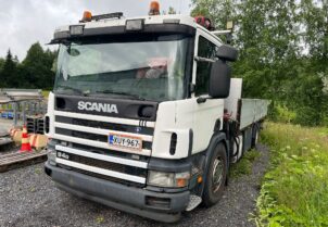 Scania 94D + HMF 853 K3