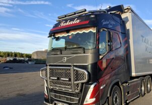 Volvo FH 6x4