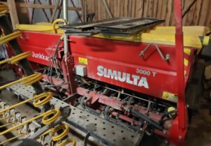 Junkkari Simulta 3000T kylvölannoitin