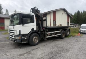 Scania P360 + nosturi