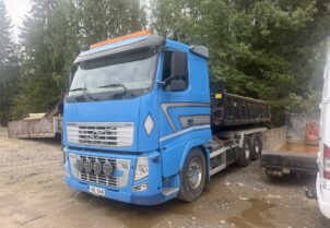 Volvo FH 500 8x4 Tridem