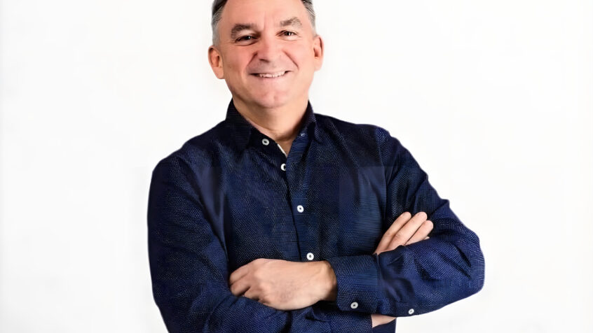 Simon Gold nimitetty Maatorin myyntijohtajaksi