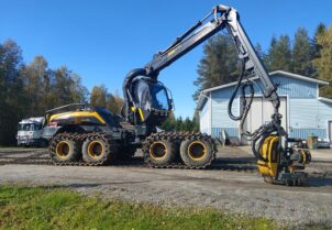 Ponsse Scorpion King 8W