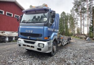 Sisu 12E480 lavettiauto
