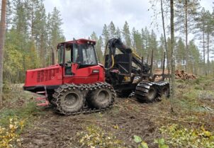 Komatsu 840.4 Kuormatraktori