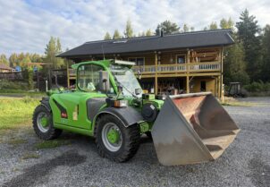 Merlo P25.6 + kattavat varusteet