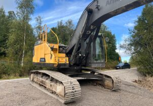 Volvo EC 250 EL + Novatron 3D
