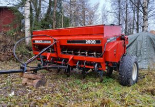 Junkkari Simulta KH2500 kylvölannoitin