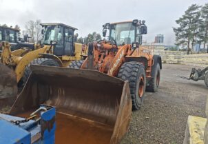 Doosan DL400