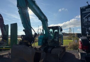 Kobelco SK140SRLC-7
