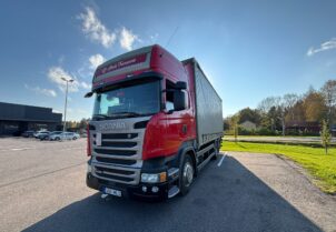 Scania R 450 6x2 pressukapelli